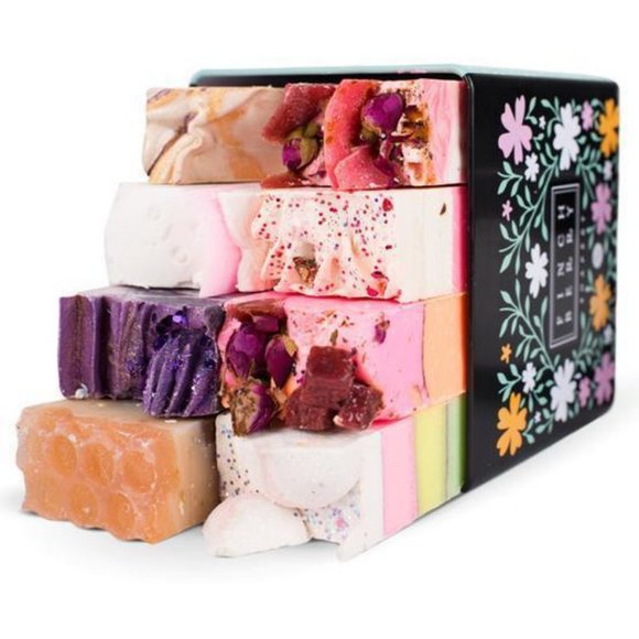 Finchberry Sampler GIft Tin of Handmade Vegan Soap NEW in box - Picture 1 of 1